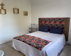 Cijela kuća/apartman Rooms Delisa 1 (1 Room 1 To 2 People) (Saint-Morillon, Francuska)