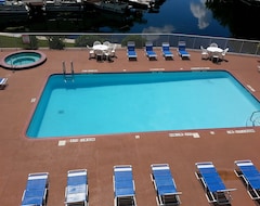 Vista Hotel on Lake Tarpon (Palm Harbor, ABD)