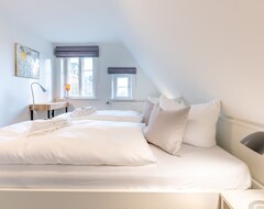 Toàn bộ căn nhà/căn hộ Apartment / App. For 5 Guests With 63m² In Borgsum (96571) (Borgsum, Đức)