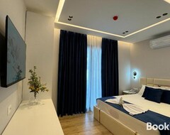 Sea Queen Luxury Hotel (Vlore, Albanija)