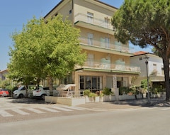 Hotel Albergo Urania (Riccione, Italien)