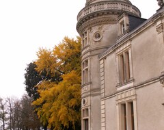Hotelli Château De La Court Daron (Saint-Cyr-en-Talmondais, Ranska)