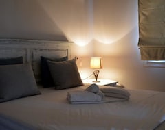 Huoneistohotelli Ammos luxury suites (Monemvasia, Kreikka)
