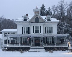 Koko talo/asunto A Majestic Fully Restored Mansion To Call Your Own. 8 Bedrooms+8.5 Bathrooms. (Moultonborough, Amerikan Yhdysvallat)