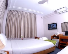Hotel Holiday (Yangon, Myanmar)