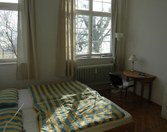 Toàn bộ căn nhà/căn hộ Creative Comfort In The Renovated School Room, 123 Sqm (Argenbühl, Đức)