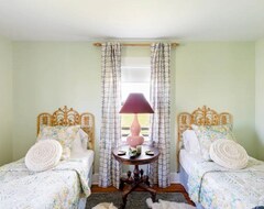 Toàn bộ căn nhà/căn hộ New: Charming Cottage On Beautiful Farm & Vineyard (Keswick, Hoa Kỳ)