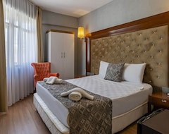 Khách sạn Dionisus Hotel Lara (Lugano, Thụy Sỹ)