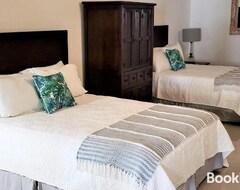 Toàn bộ căn nhà/căn hộ The Lofts Luxury Apartments #201 - 2 Bedroom For 4 (San Juan, Puerto Rico)
