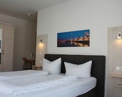 Khách sạn City Lounge Hotel (Dusseldorf, Đức)