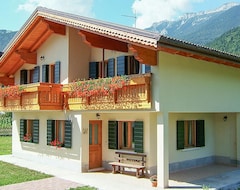 Hele huset/lejligheden 2 Bedroom Accommodation In Lamon (Lamon, Italien)