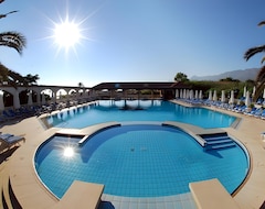 Denizkizi Hotel (Girne, Chipre)