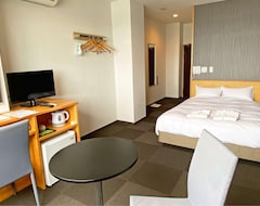 Hotel Seaworld <okinoerabujima> (Wadomari, Japan)