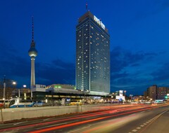 Hotel Park Inn by Radisson Berlin Alexanderplatz (Berlin, Germany)