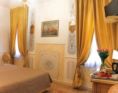 Hotel Apostoli Palace (Venecija, Italija)