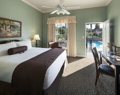 Khách sạn Lavender inn By the Sea ex Colonial Beach Inn (Santa Barbara, Hoa Kỳ)
