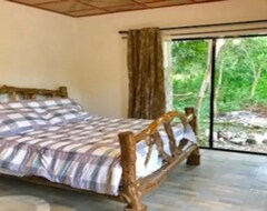 Koko talo/asunto Costa Iguana Private Resort - Paradise Just For You (Borbon, Filippiinit)