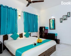 Khách sạn Fantacia Beach Inn (Baga, Ấn Độ)