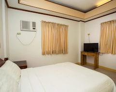 Hotel Vilus Place (Balabag, Filipinas)