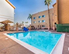 Hotel Comfort Inn & Suites Moreno Valley Near March Air Reserve Base (Moreno Valley, EE. UU.)