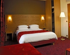 Hotel Tour Maje (Rodez, France)