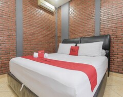 Hotel RedDoorz Plus @ Ampera Raya (Jakarta, Indonezija)