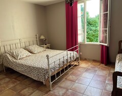 Cijela kuća/apartman - Gite I Et Provencalsk Landsted Med Swimmingpool (La Tour-d'Aigues, Francuska)