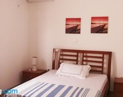 Koko talo/asunto Miras Guest House (Praia, Cape Verde)