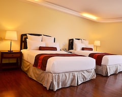 Hotel Thunderbird Resorts - Rizal (Binangonan, Filipinas)