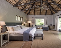 Hotel Kariega Game Reserve - Main Lodge (Kenton on Sea, Sydafrika)