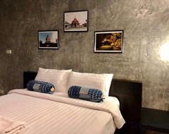 Khách sạn Come Moon Loft (Phrae, Thái Lan)