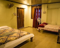 Hotel Dandeli Rangers Camp (Dandeli, India)