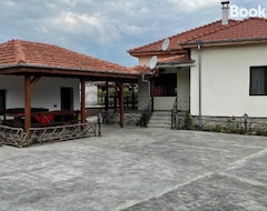 Hele huset/lejligheden Butikova Kshcha Za Gostielena (Kotel, Bulgarien)