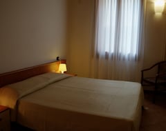 Hotel Locanda Veneta (Vicenza, Italy)