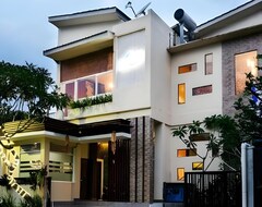 Hotelli Jepun Guest House (West Lombok, Indonesia)