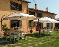 Otel B&b Casa Formica - Country House Between Pisa And Lucca 20 Minutes From The Sea (Cascina, İtalya)
