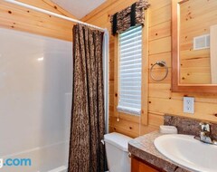 Entire House / Apartment Oconnells Yogi Bear Two-bedroom Cottage 36 (Amboy, USA)