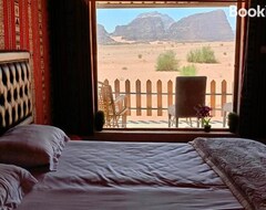 Khách sạn Perla Del Deserto (Wadi Rum, Jordan)