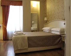 Hotel Relais Bocca Di Leone (Rome, Italy)