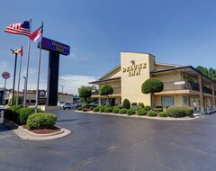 Hotel Deluxe Inn - Fayetteville I-95 (Fayetteville, EE. UU.)