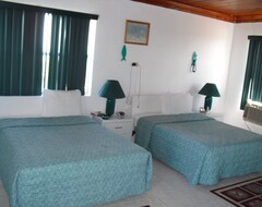 Khách sạn Tranquility Hill Fishing Lodge (Andros Town, Bahamas)