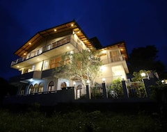 Hotel Hillcrest Residence (Kandy, Sri Lanka)
