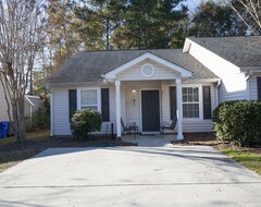 Casa/apartamento entero Gated, Quiet 2 Bd Townhome, Beautiful Community With Walking Trail And Parks (North Charleston, EE. UU.)
