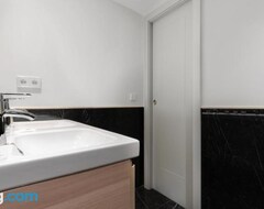 Tüm Ev/Apart Daire 2 Bedrooms 1 Bathroom Furnished - Justicia - Executive Style - Mintystay (Madrid, İspanya)