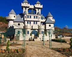 Hotel Royal Spa Valentina Castle (Ognyanovo, Bulgaria)