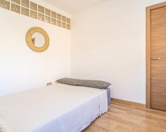 Tüm Ev/Apart Daire 2 Bedroom Accommodation In Torre De Benagalbón (Torre de Arcas, İspanya)