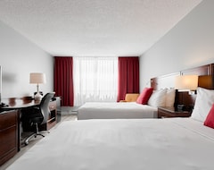 Khách sạn Travelodge by Wyndham Hotel & Convention Centre Quebec City (Québec-City, Canada)