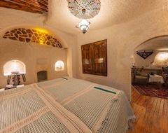 Khách sạn Cappadocia Cave Suites (Göreme, Thổ Nhĩ Kỳ)