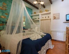 Cijela kuća/apartman Ferienhaus In Laroya Mit Whirlpool, Gemeinschaftlichem Pool Und Grill (Laroya, Španjolska)