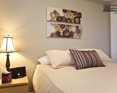Hotel Special Pricing Modern, Clean, Spacious & Bright Suite - Kid Friendly (Abbotsford, Canadá)